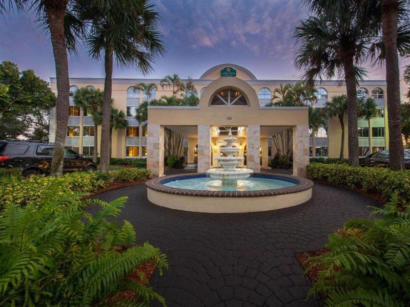 La Quinta I-95 Deerfield Beach - Next To The Home Depot & Behind The Wawa Esterno foto