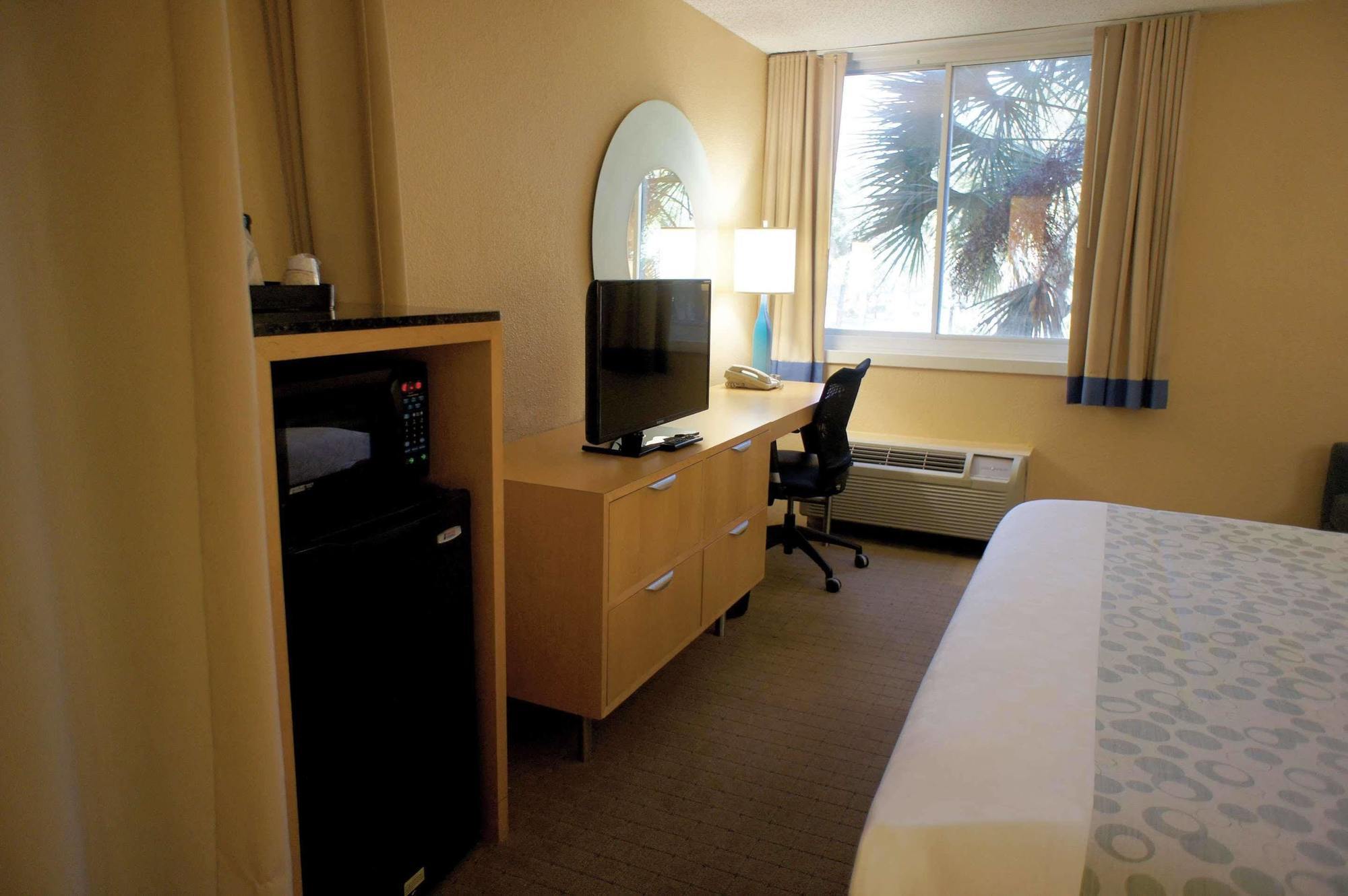 La Quinta I-95 Deerfield Beach - Next To The Home Depot & Behind The Wawa Esterno foto
